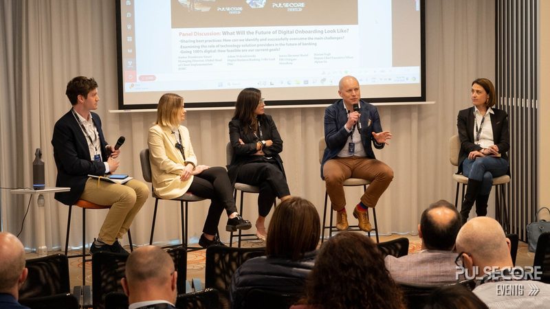 Photograph from a previous edition of the Excellence in Digital Banking summit organised by PulseCore Events (6 of 6)